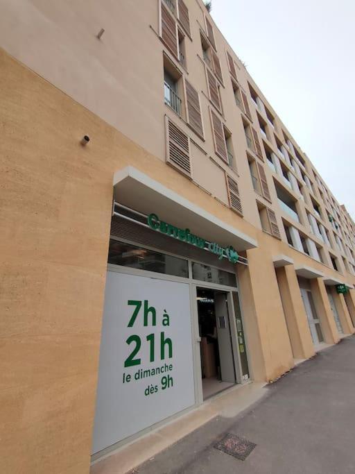 Le Fonction, Meuble 4 Etoiles, Avec Parking Boxe Apartment Aix-en-Provence Luaran gambar