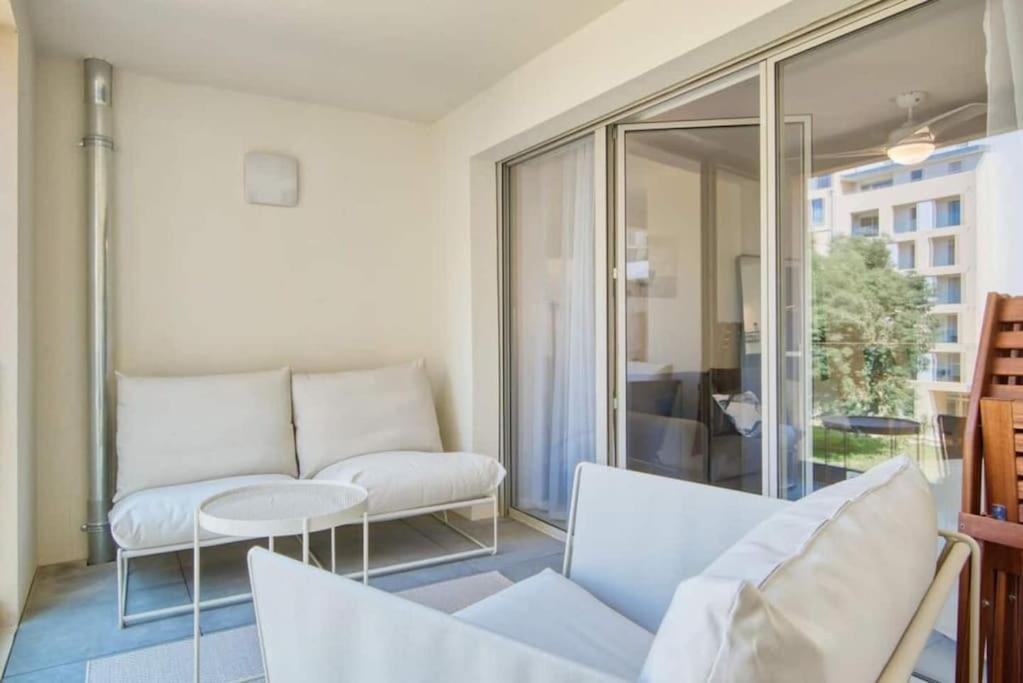 Le Fonction, Meuble 4 Etoiles, Avec Parking Boxe Apartment Aix-en-Provence Luaran gambar